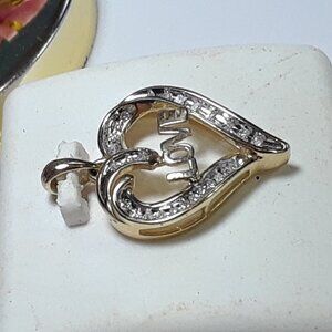 Estate .25ctw Natural Rd/Bag Diamond "LOVE" 10Kt Yellow Gold Heart Pendant#20578